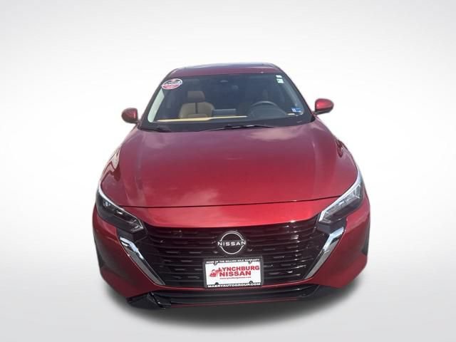 Used 2025 Nissan Sentra SV w/ SV Premium Package FWD image 2