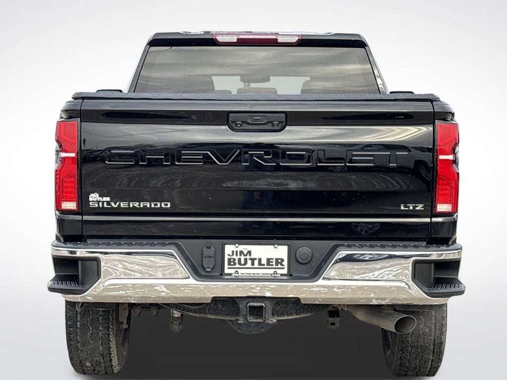 Used 2024 Chevrolet Silverado 3500 LTZ w/ LTZ Convenience Package AWD/4WD image 6
