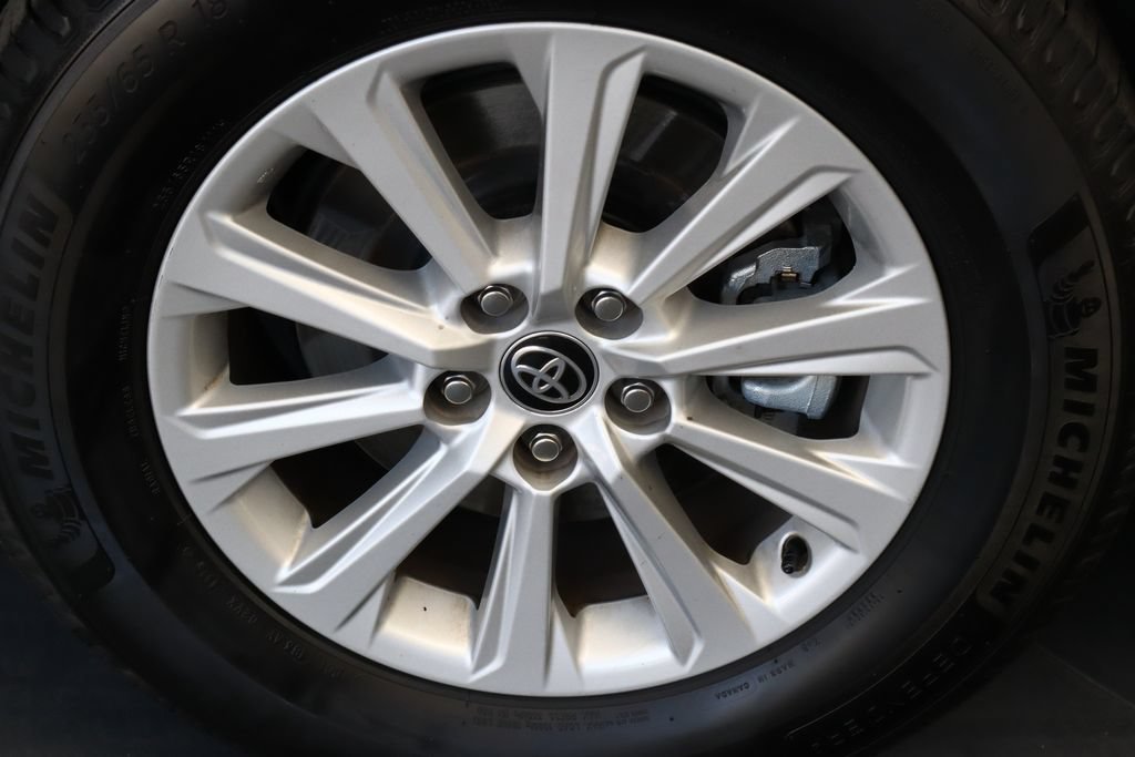 Used 2024 Toyota Grand Highlander AWD Hybrid image 11