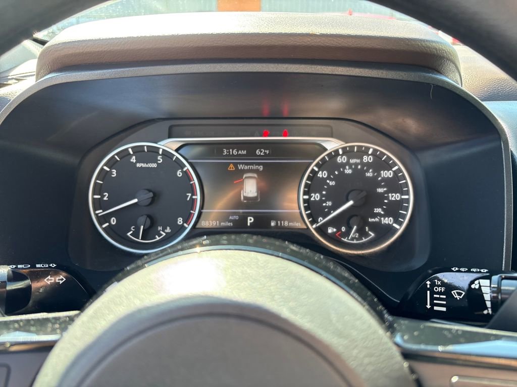 Used 2021 Nissan Rogue SV AWD/4WD image 16