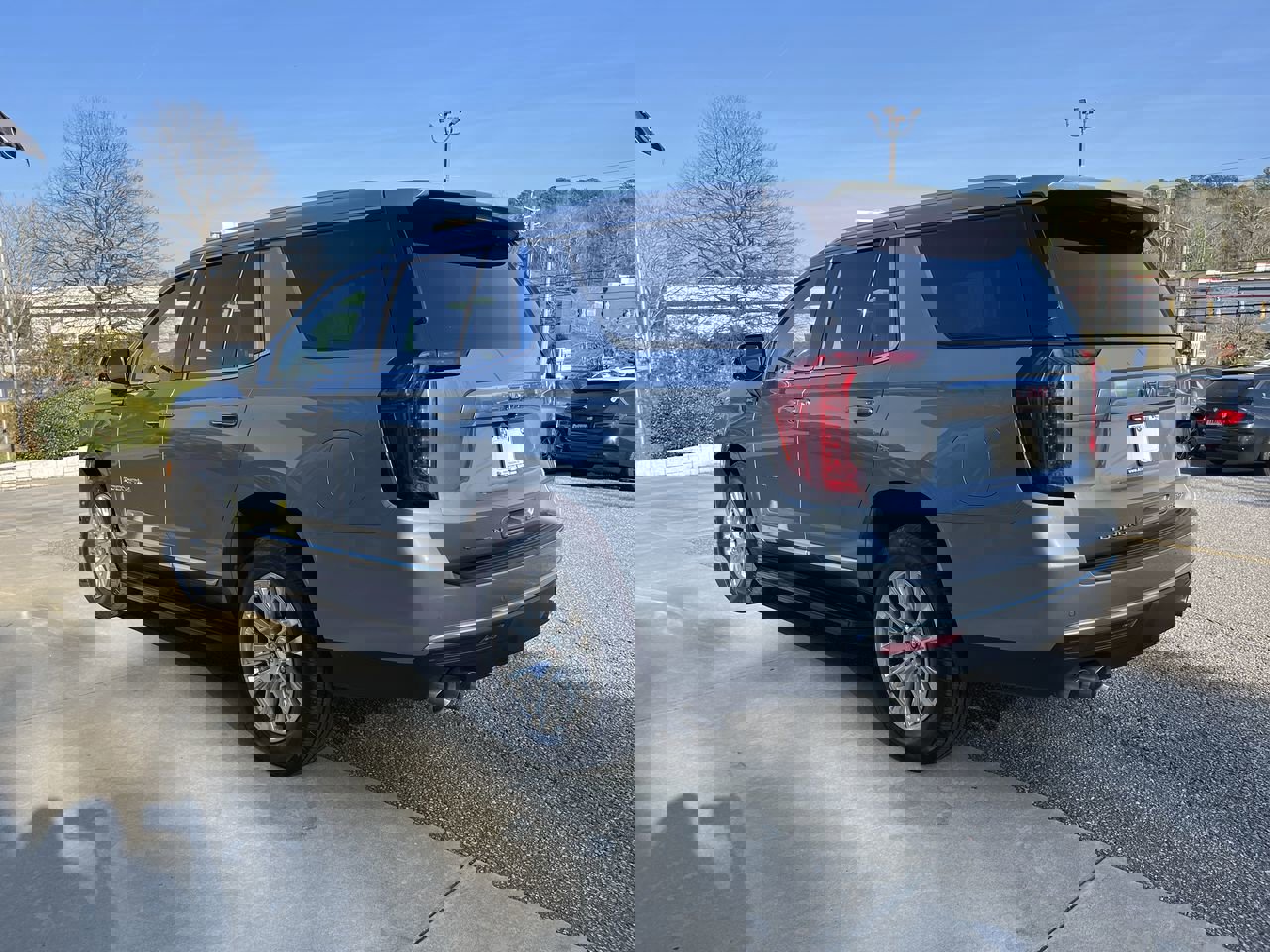 Used 2023 GMC Yukon Denali image 6