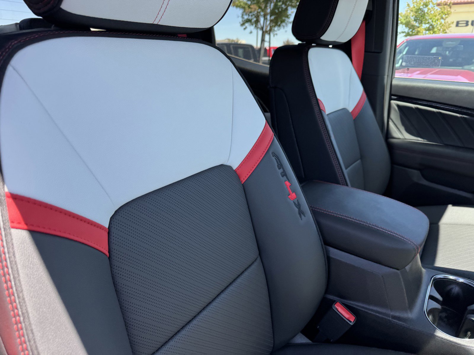 New 2026 GMC Canyon AT4X AWD/4WD image 9