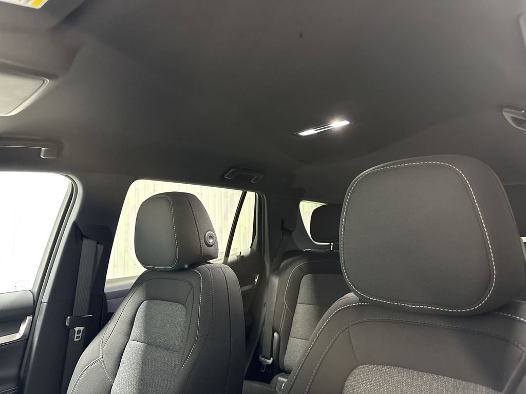 New 2026 GMC Terrain Elevation w/ Black Edition FWD image 19