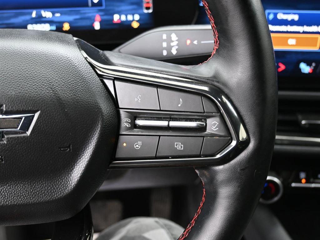 Used 2024 Chevrolet Equinox EV RS FWD image 20