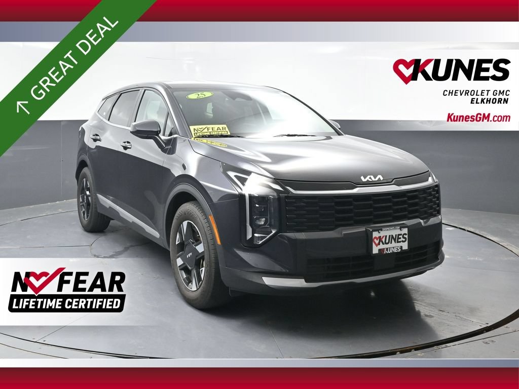 Used 2026 Kia Sportage LX FWD image 1