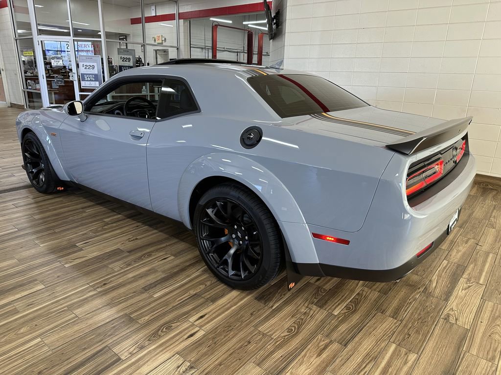 Used 2022 Dodge Challenger R/T Scat Pack image 4
