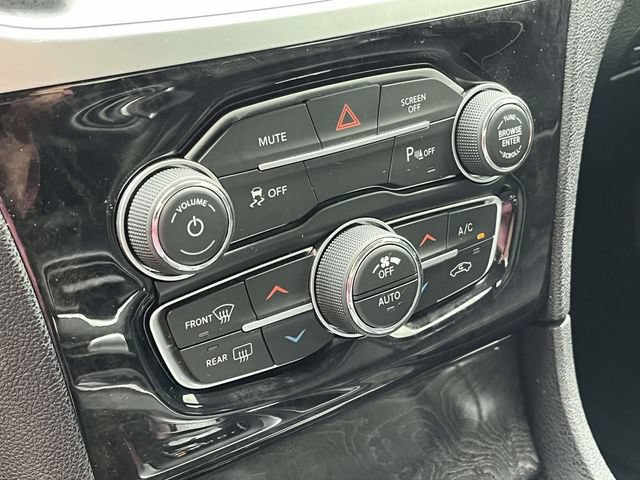 Used 2023 Chrysler 300 Touring L w/ Comfort Group RWD image 30