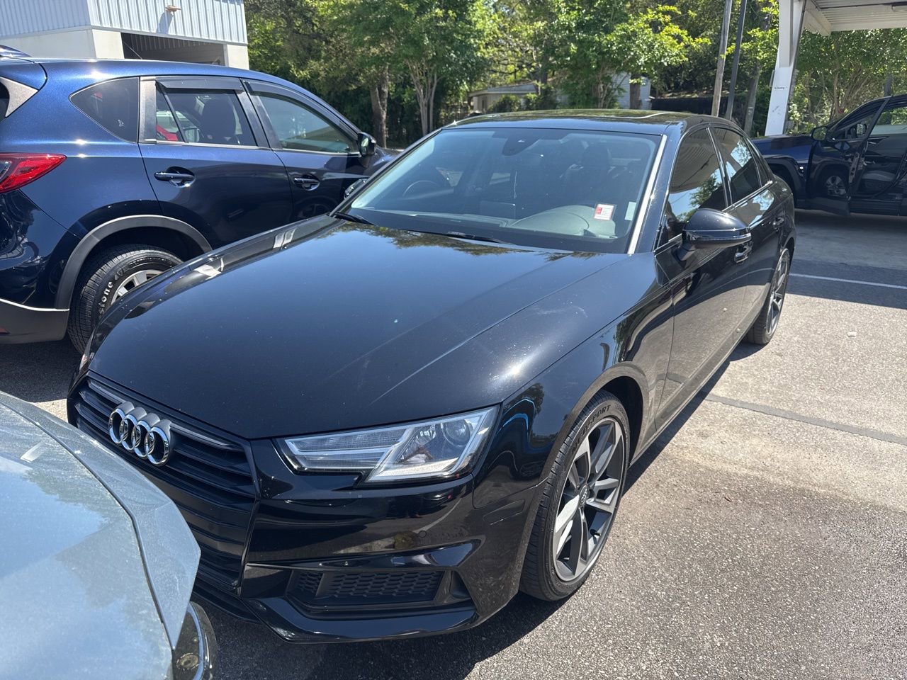 Used 2019 Audi A4 2.0T Premium image 1