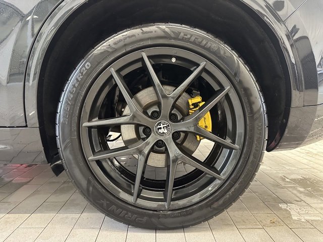 Used 2021 Alfa Romeo Stelvio Ti Sport image 9