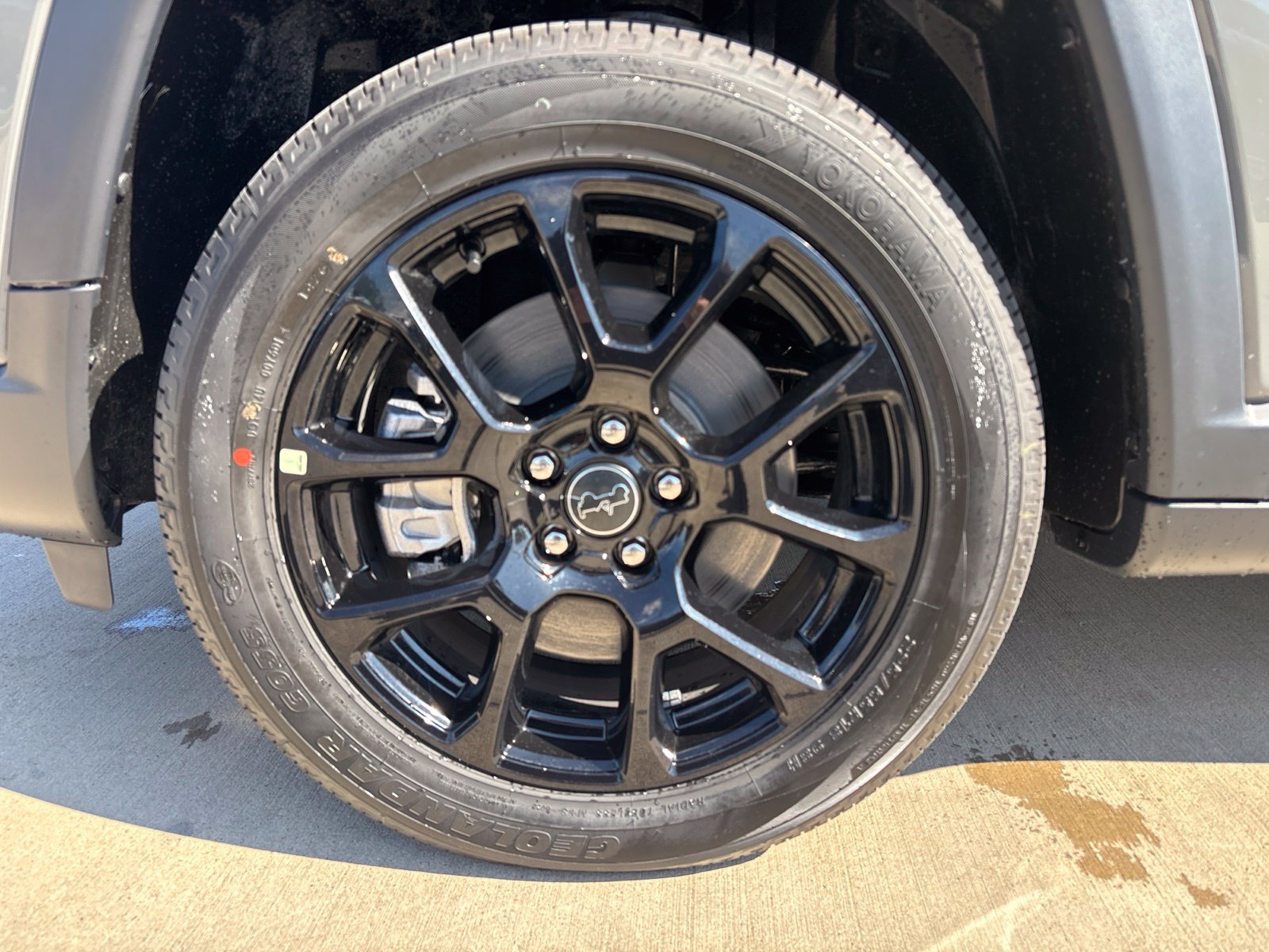 New 2027 Jeep Compass Latitude AWD/4WD image 10