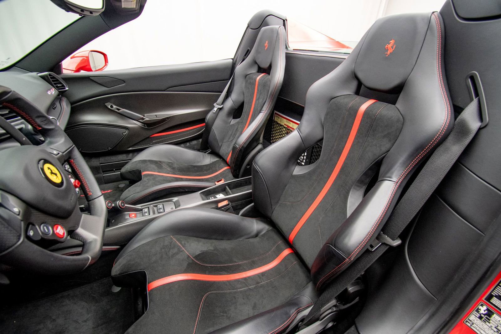 Used 2020 Ferrari 488 Pista Spider image 19