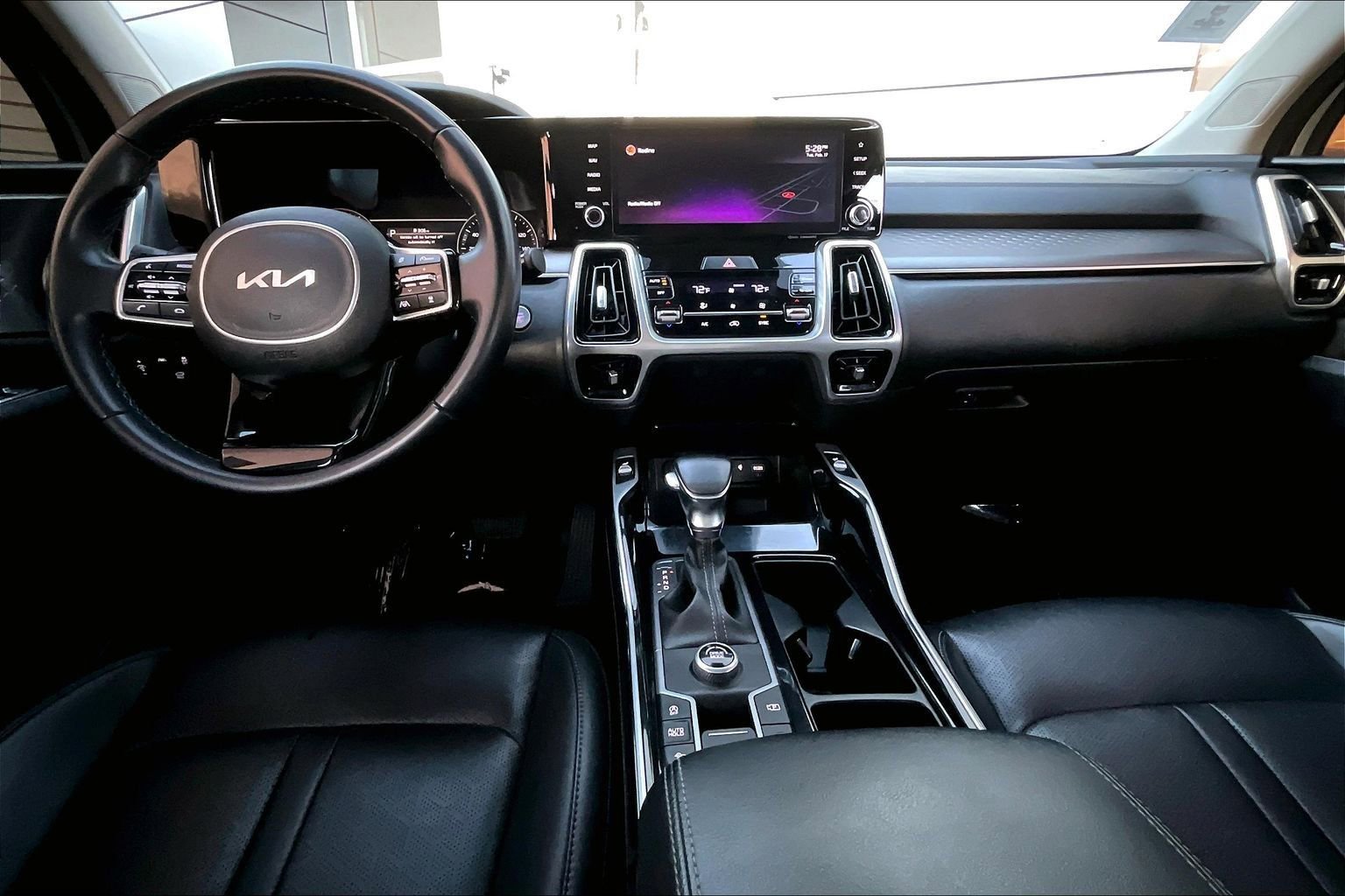 Used 2022 Kia Sorento SX image 15