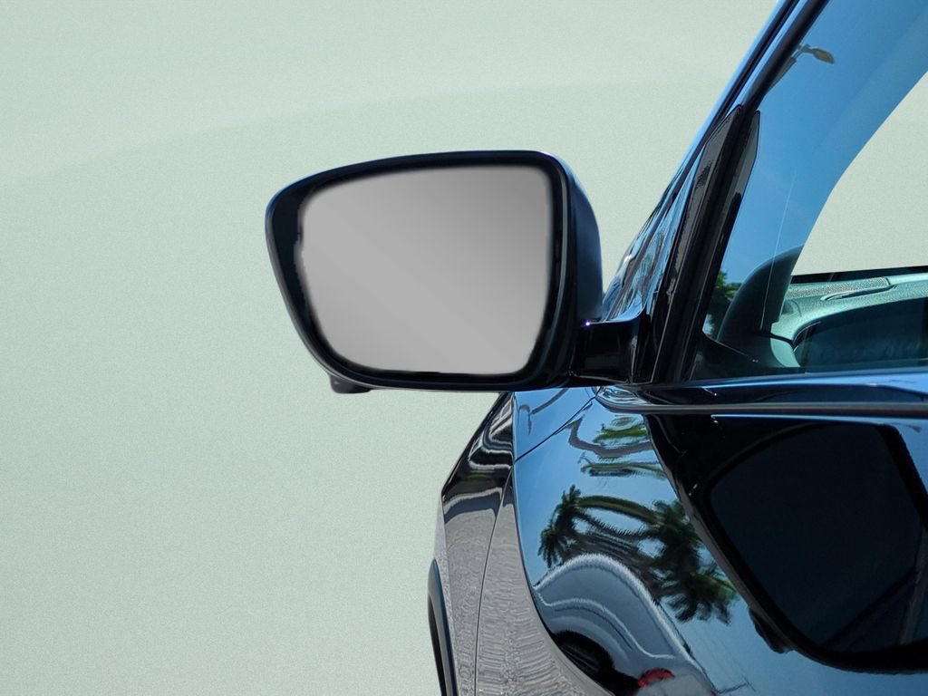 Certified 2024 Nissan Murano Platinum w/ Cargo Package FWD image 28