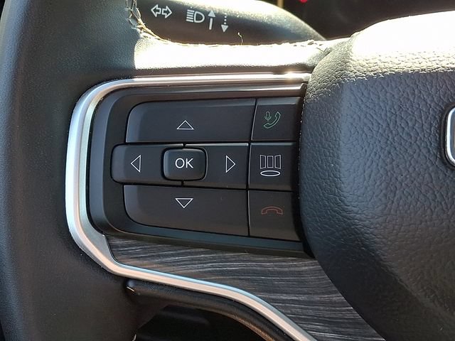 Used 2024 Jeep Wagoneer L Series III w/ Flexible Seating Group AWD/4WD image 22