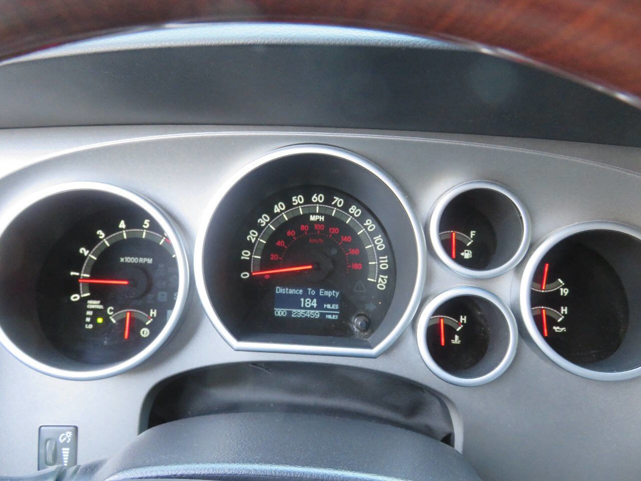 Used 2016 Toyota Sequoia Platinum image 14