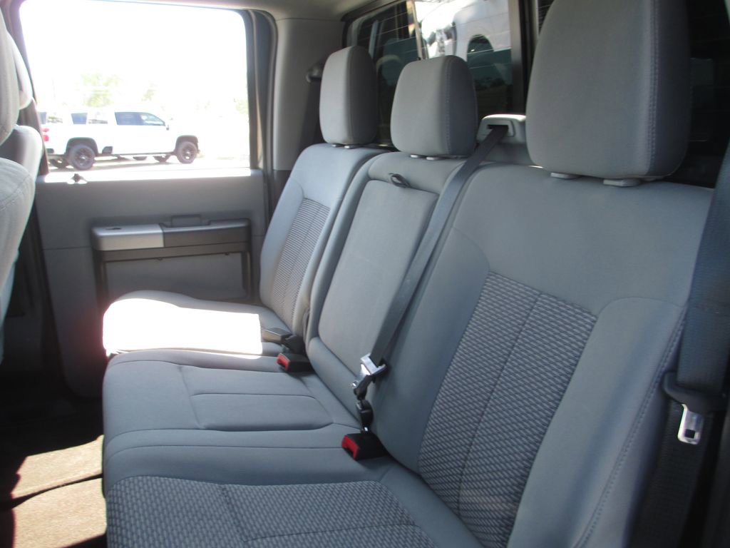 Used 2016 Ford F250 XLT w/ XLT Premium Package AWD/4WD image 20