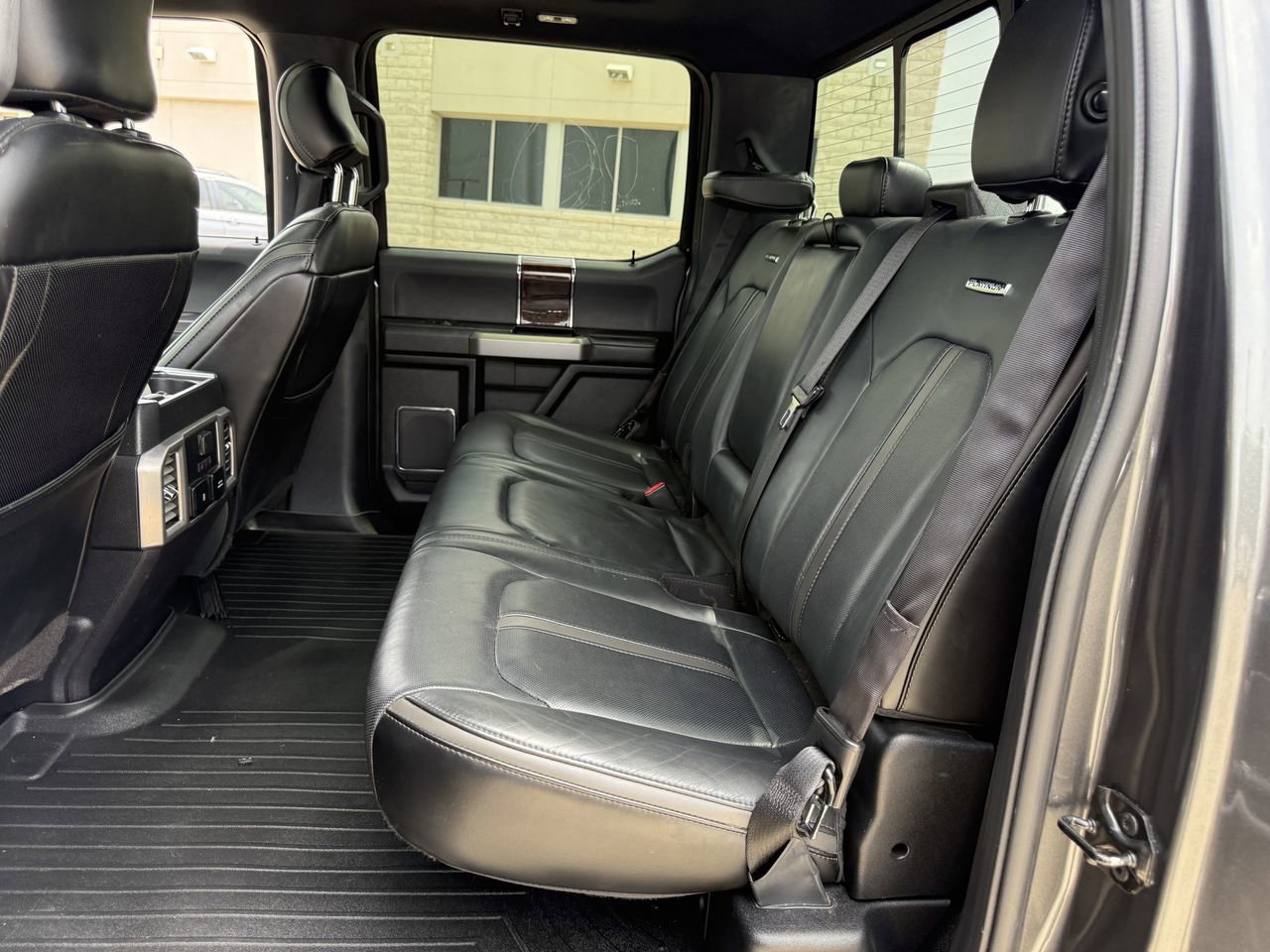 Used 2017 Ford F150 Platinum AWD/4WD image 30