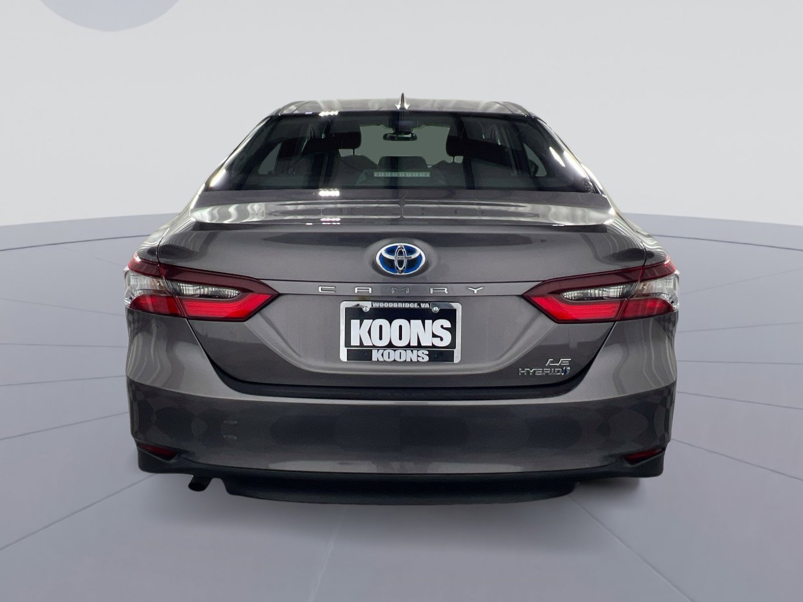 Used 2022 Toyota Camry LE image 5