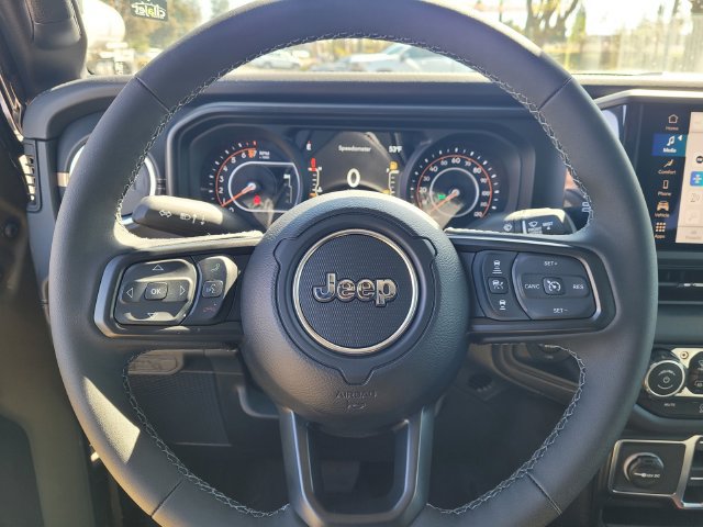 New 2026 Jeep Gladiator Sport AWD/4WD image 12