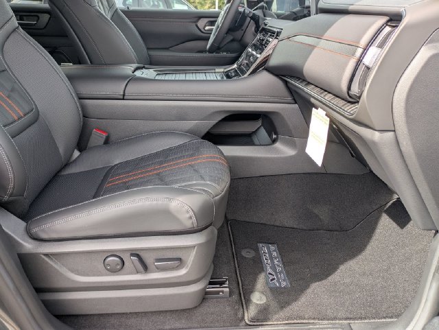 New 2026 Nissan Armada PRO-4X w/ Captain's Chari Seat Package AWD/4WD image 34