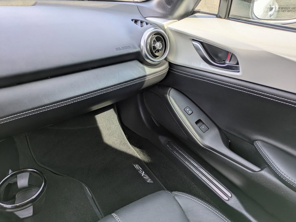 Used 2023 MAZDA MX-5 Miata Grand Touring image 15