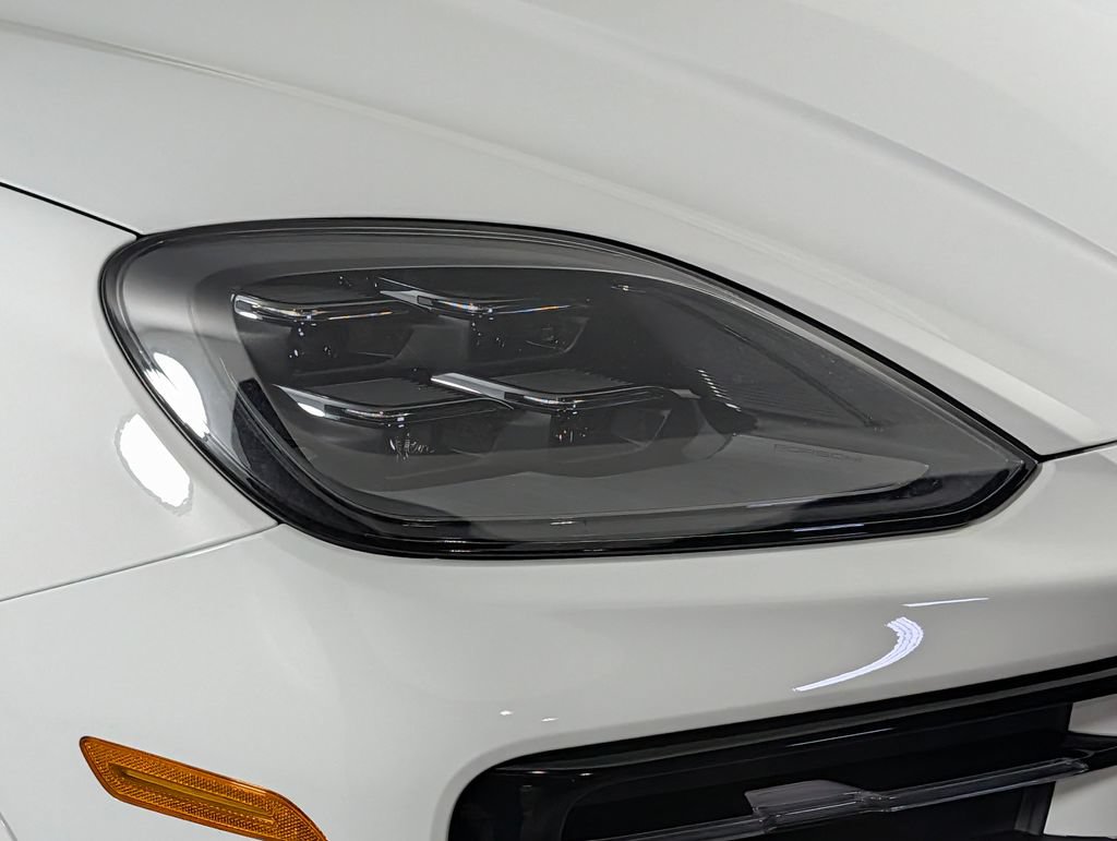 New 2026 Porsche Cayenne AWD/4WD image 15
