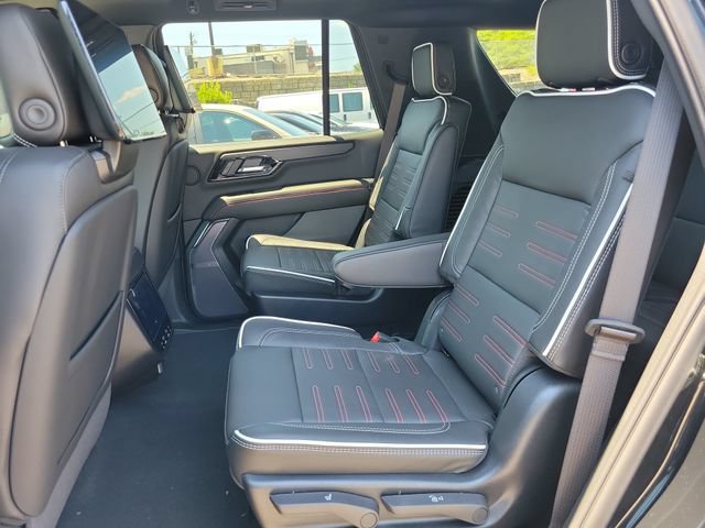 New 2026 GMC Yukon AT4 Ultimate AWD/4WD image 9