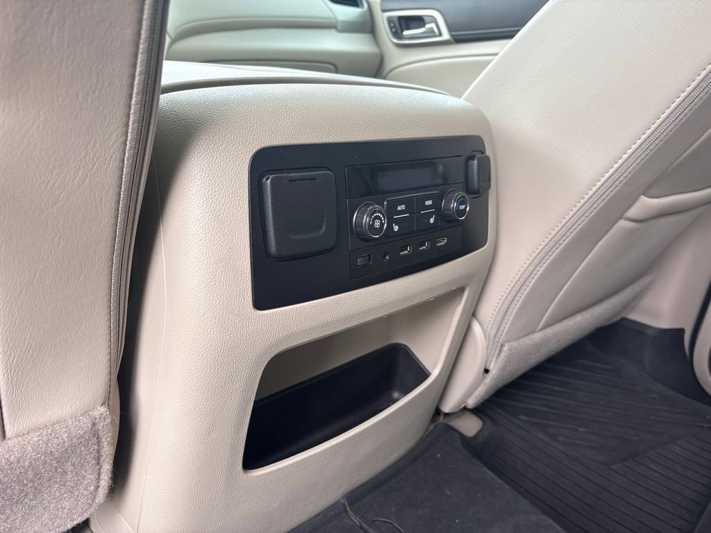 Used 2019 GMC Yukon Denali w/ Denali Ultimate Package AWD/4WD image 18