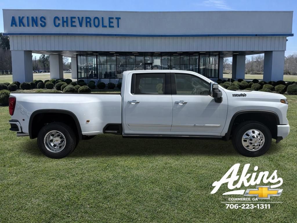 New 2026 Chevrolet Silverado 3500 High Country w/ High Country Premium Package image 4