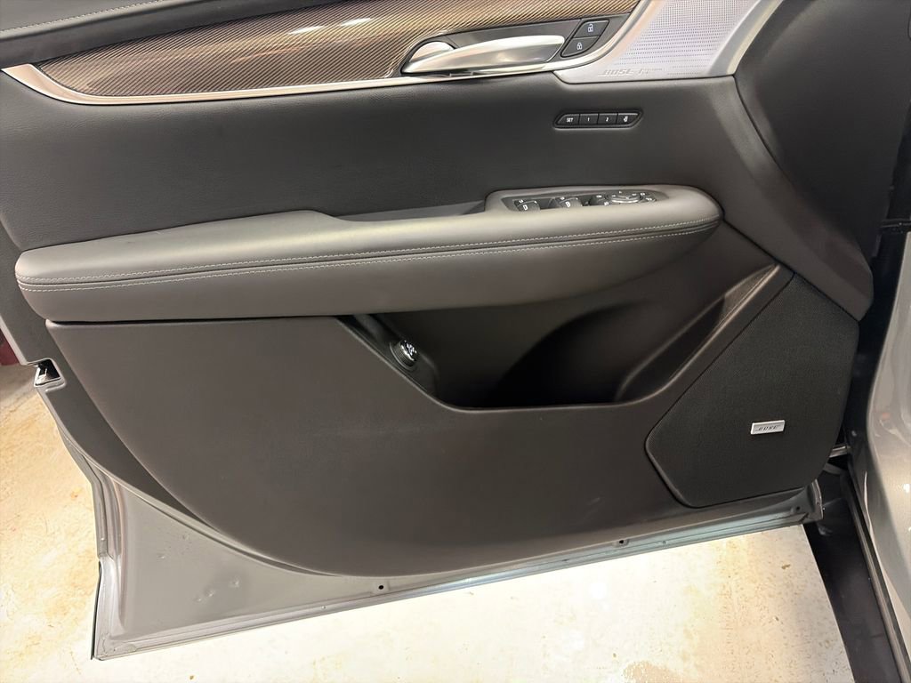 Used 2024 Cadillac XT5 Premium Luxury w/ Platinum Package image 15