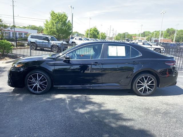 Used 2023 Toyota Camry SE image 5