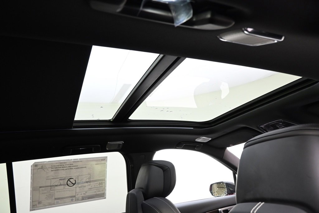 New 2026 Cadillac Vistiq Sport image 17