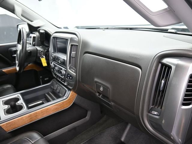 Used 2018 Chevrolet Silverado 1500 LTZ w/ Texas Edition image 40