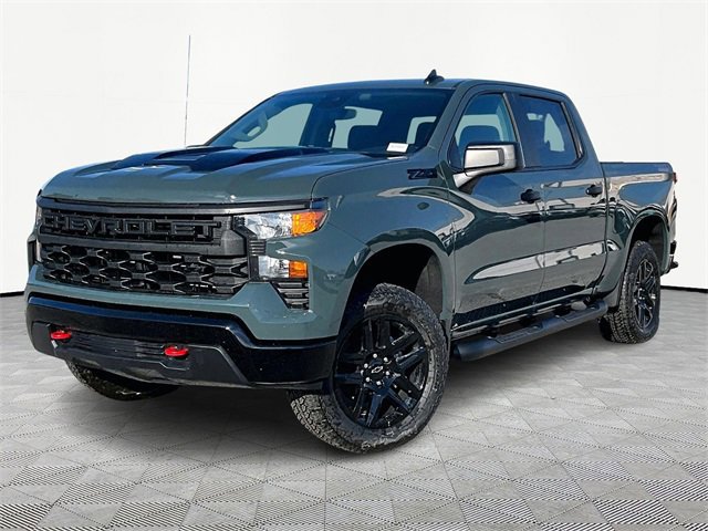 New 2026 Chevrolet Silverado 1500 Custom Trail Boss w/ LPO, Dark Essentials Package image 3