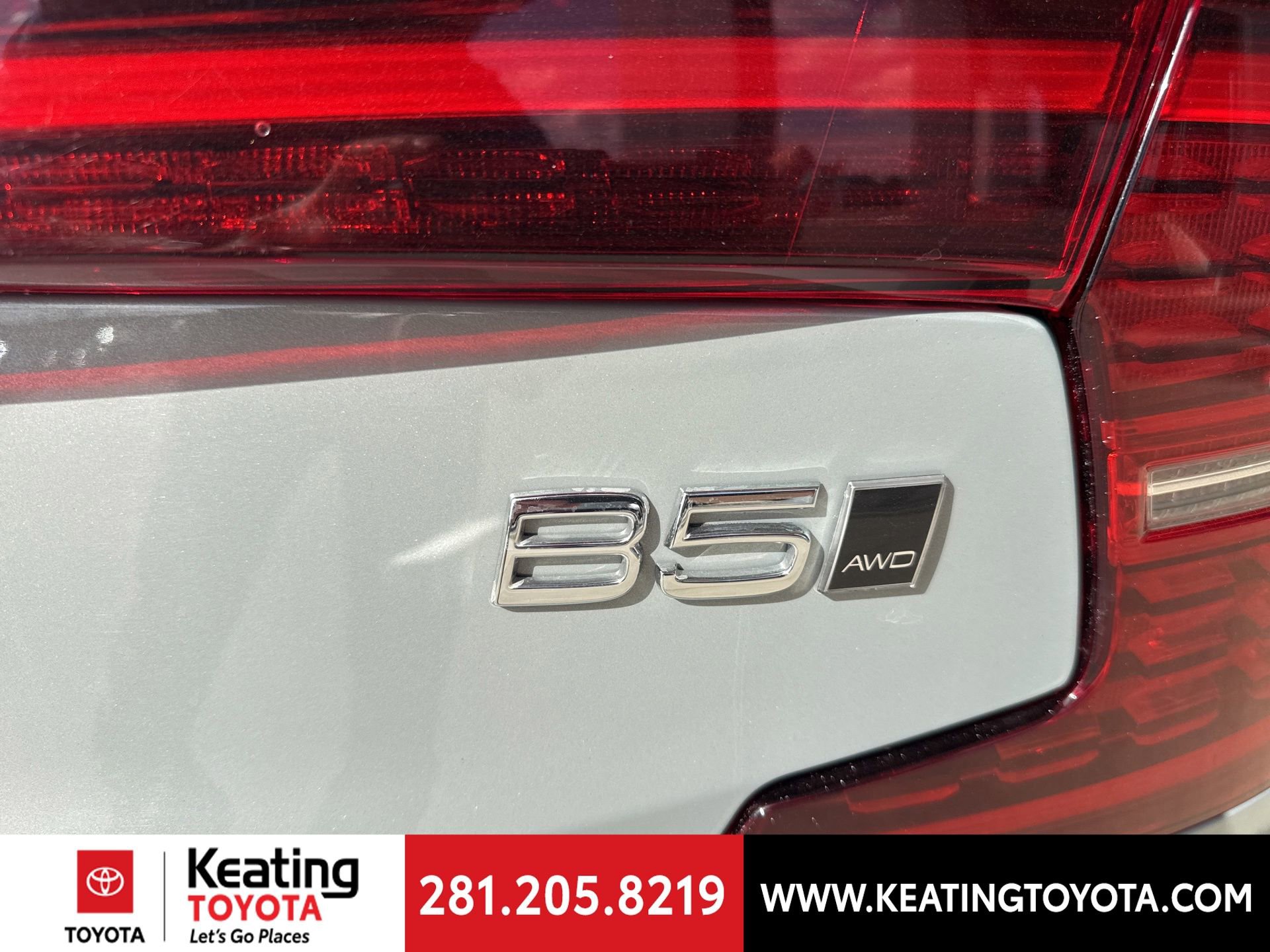 Used 2024 Volvo S60 B5 Plus image 10