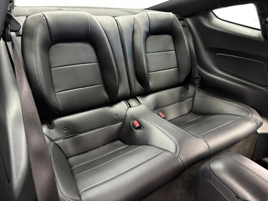 Used 2015 Ford Mustang GT w/ GT Performance Package image 34