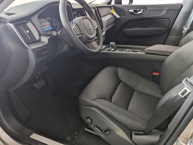 New 2024 Volvo XC60 T8 Core w/ Protection Package Premier AWD/4WD image 6