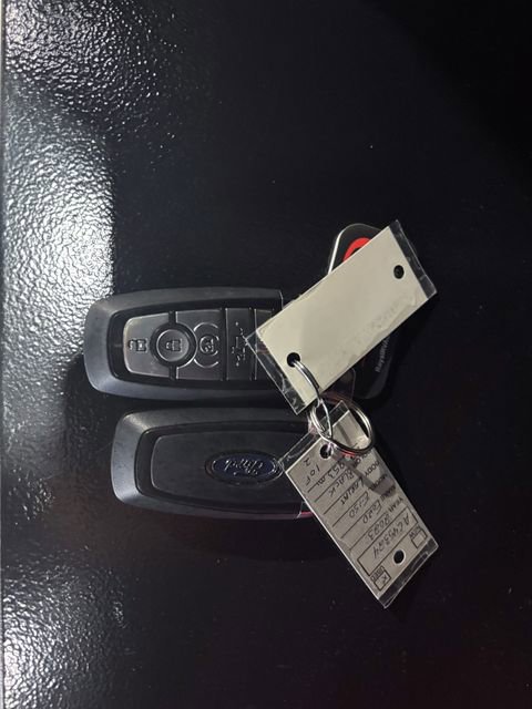 Used 2023 Ford F150 Lariat w/ Equipment Group 502A High image 32