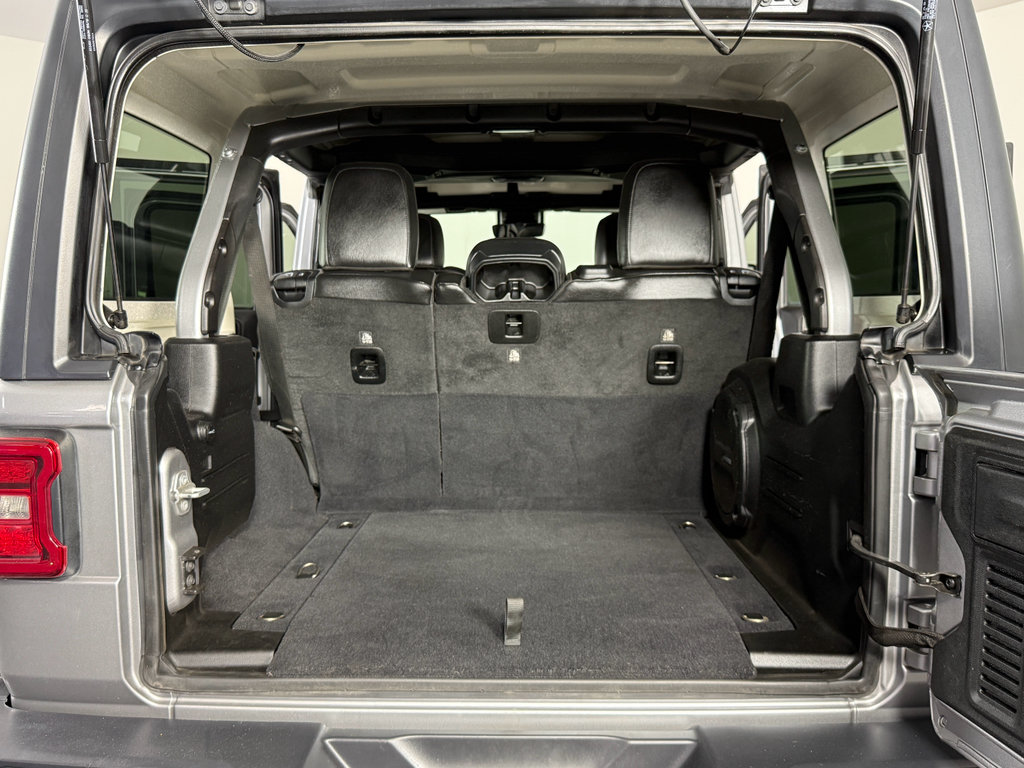 Used 2019 Jeep Wrangler Unlimited Rubicon AWD/4WD image 28