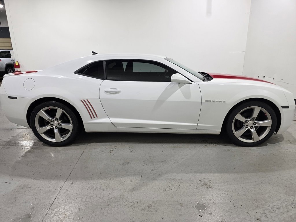 Used 2011 Chevrolet Camaro LT w/ RS Package image 5