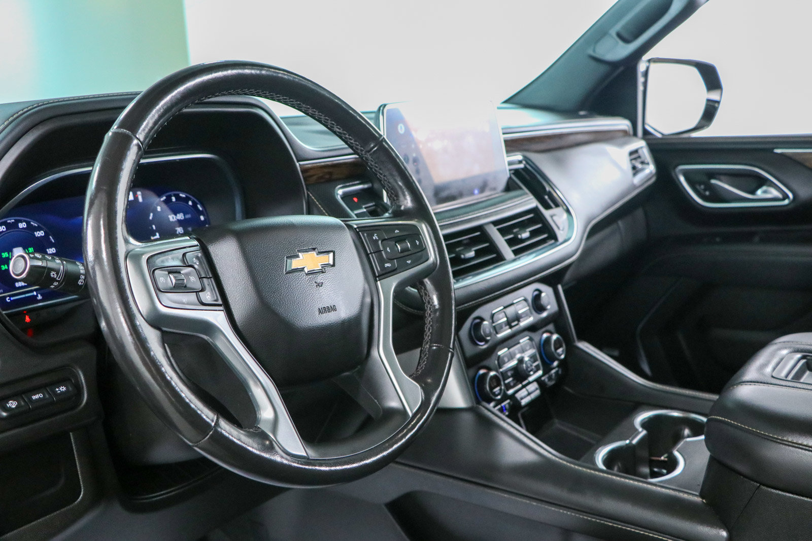 Used 2022 Chevrolet Tahoe Premier RWD image 27