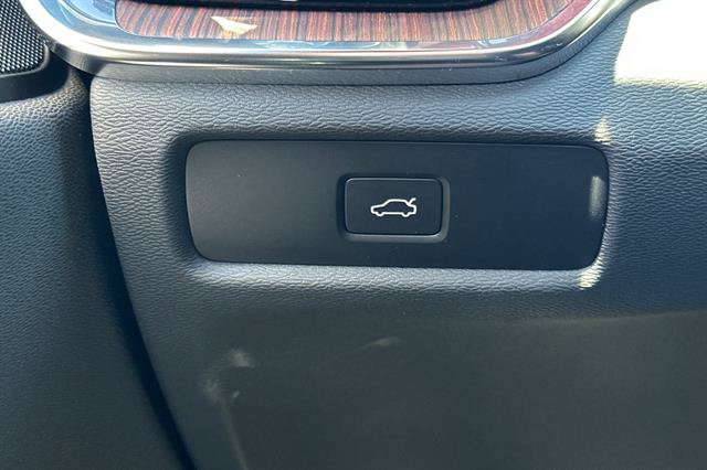 Certified 2025 Volvo S60 B5 Plus FWD image 29