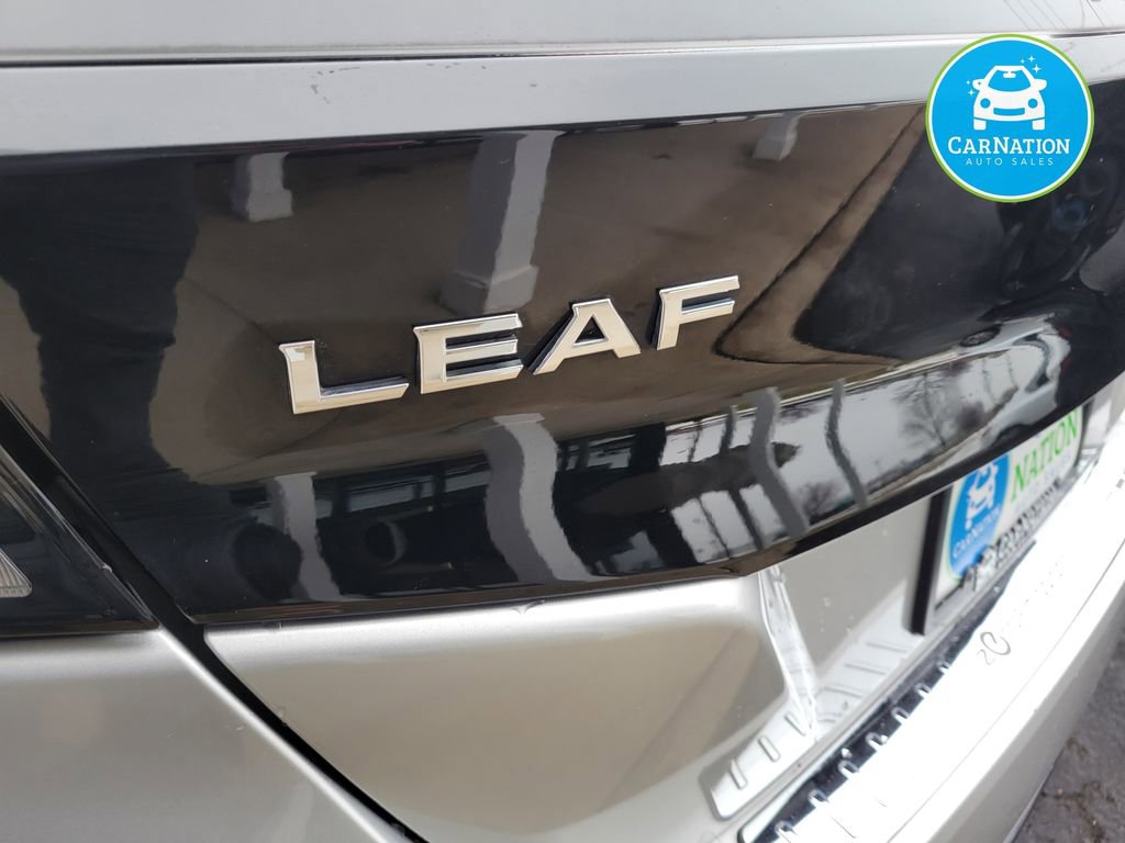 Used 2020 Nissan Leaf SL Plus w/ Protection Package image 30