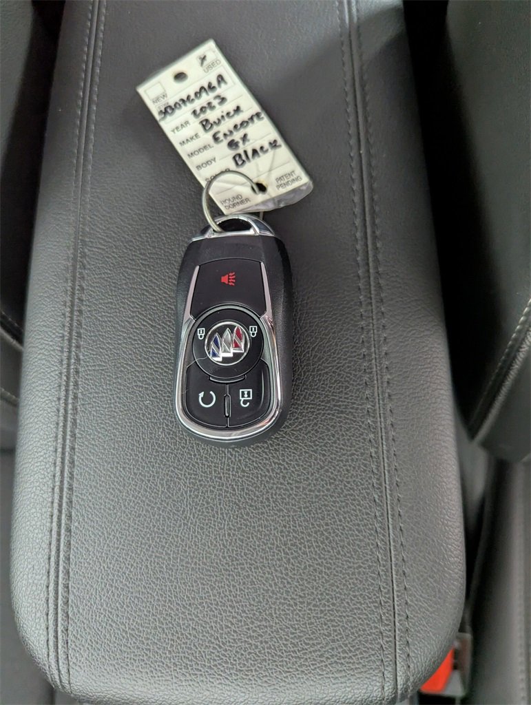 Used 2023 Buick Encore GX Select w/ Safety Package II image 27