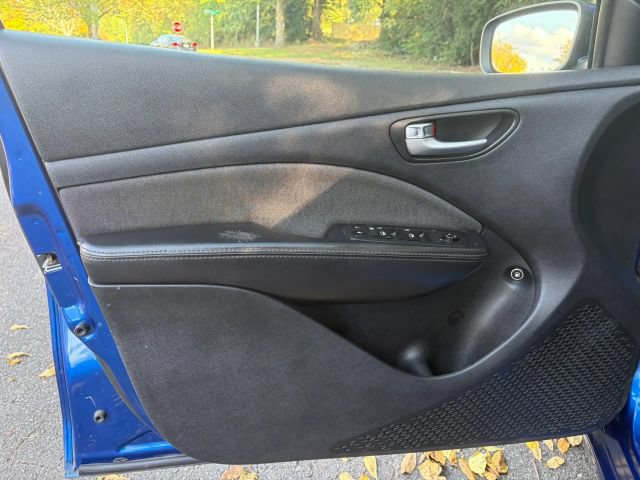 Used 2013 Dodge Dart SE FWD image 9