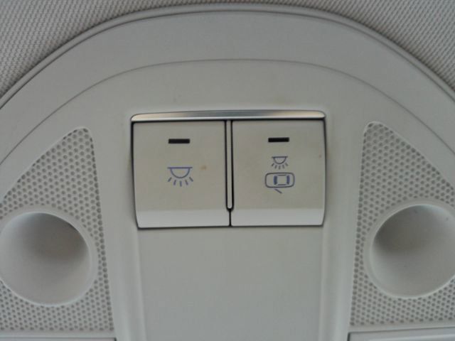 Used 2020 Genesis G70 2.0T image 55