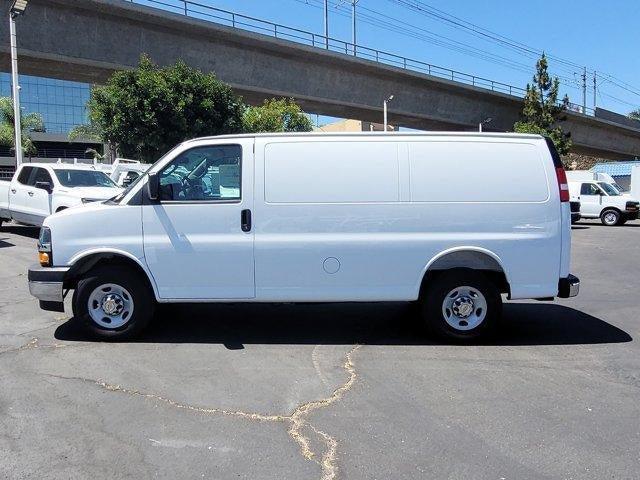New 2026 Chevrolet Express 2500 w/ Driver Convenience Package RWD image 5
