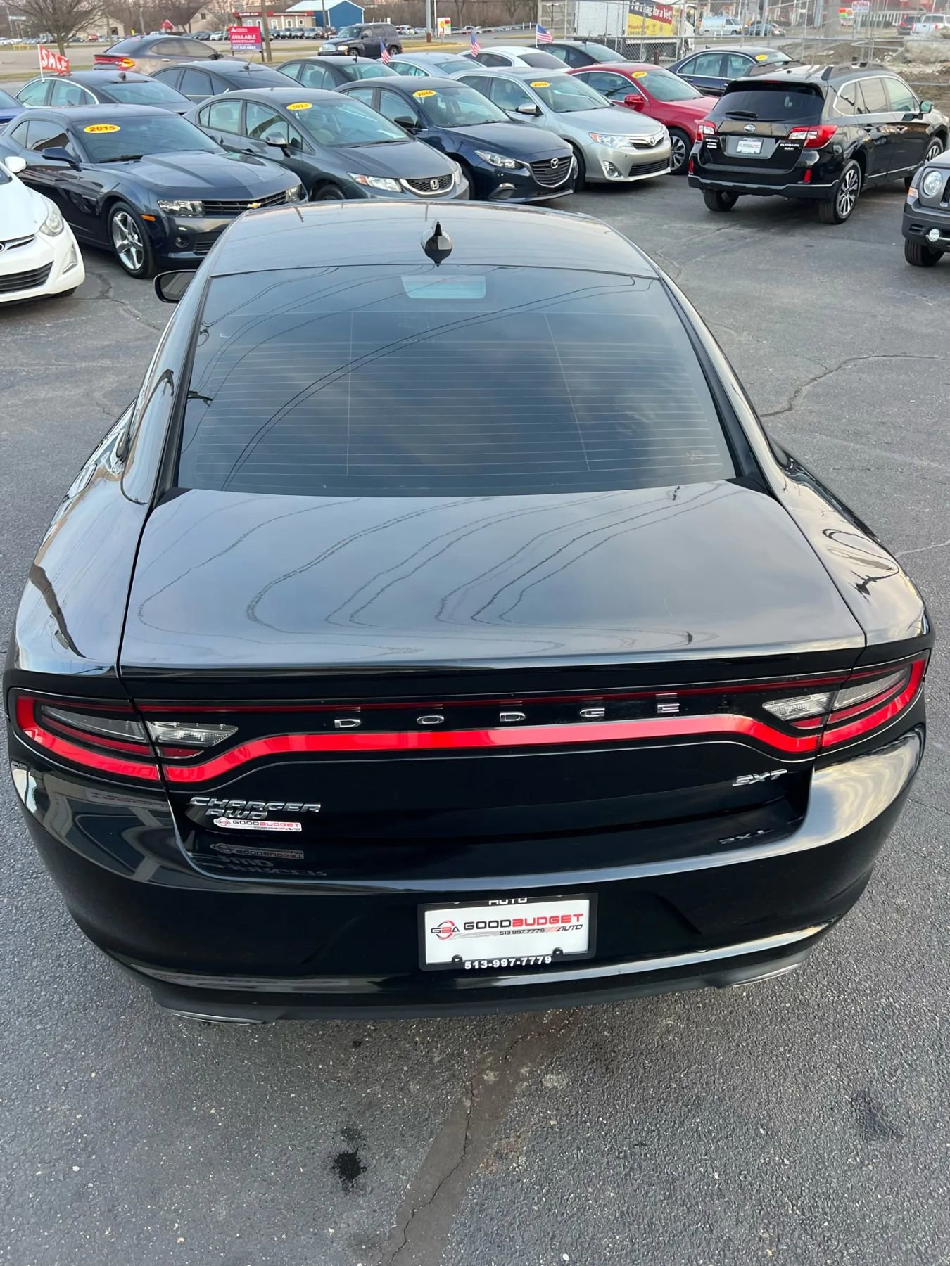 Used 2017 Dodge Charger SXT image 16