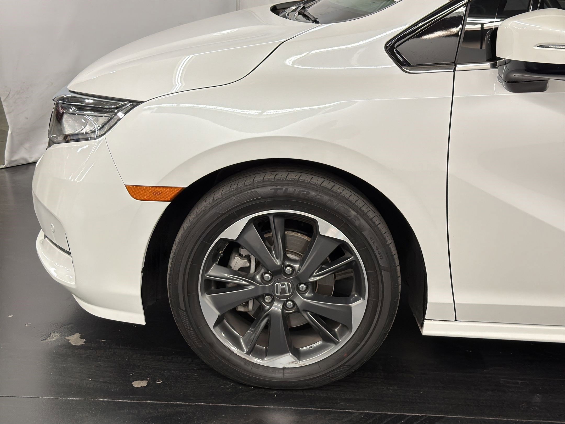 Certified 2023 Honda Odyssey Elite image 12