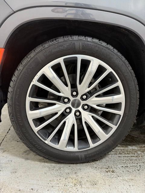 Certified 2024 Jeep Grand Wagoneer L Series III image 14